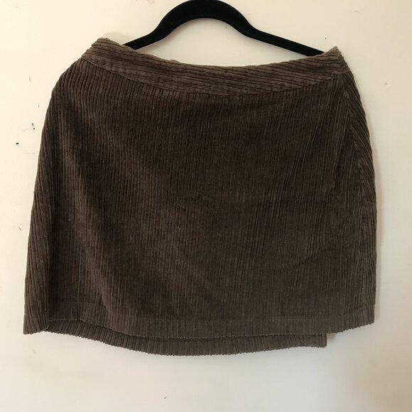 Palmetto's retro 90's Brown Wide Wale Corduroy Skirt (11 Juniors) - Picture 7 of 7